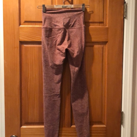 Beyond yoga leggings - Picture 3 of 5